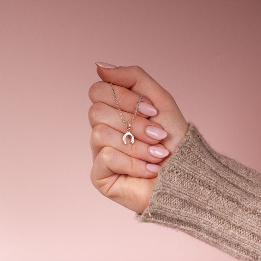 Horseshoe Necklace - Sterling Silver - MYLEE London