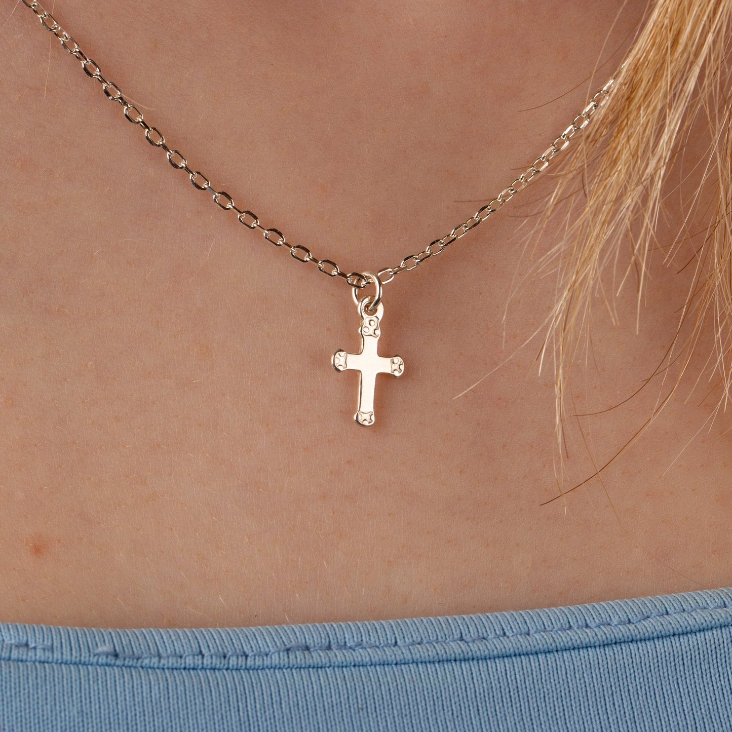 Cross Necklace - Sterling Silver - MYLEE London