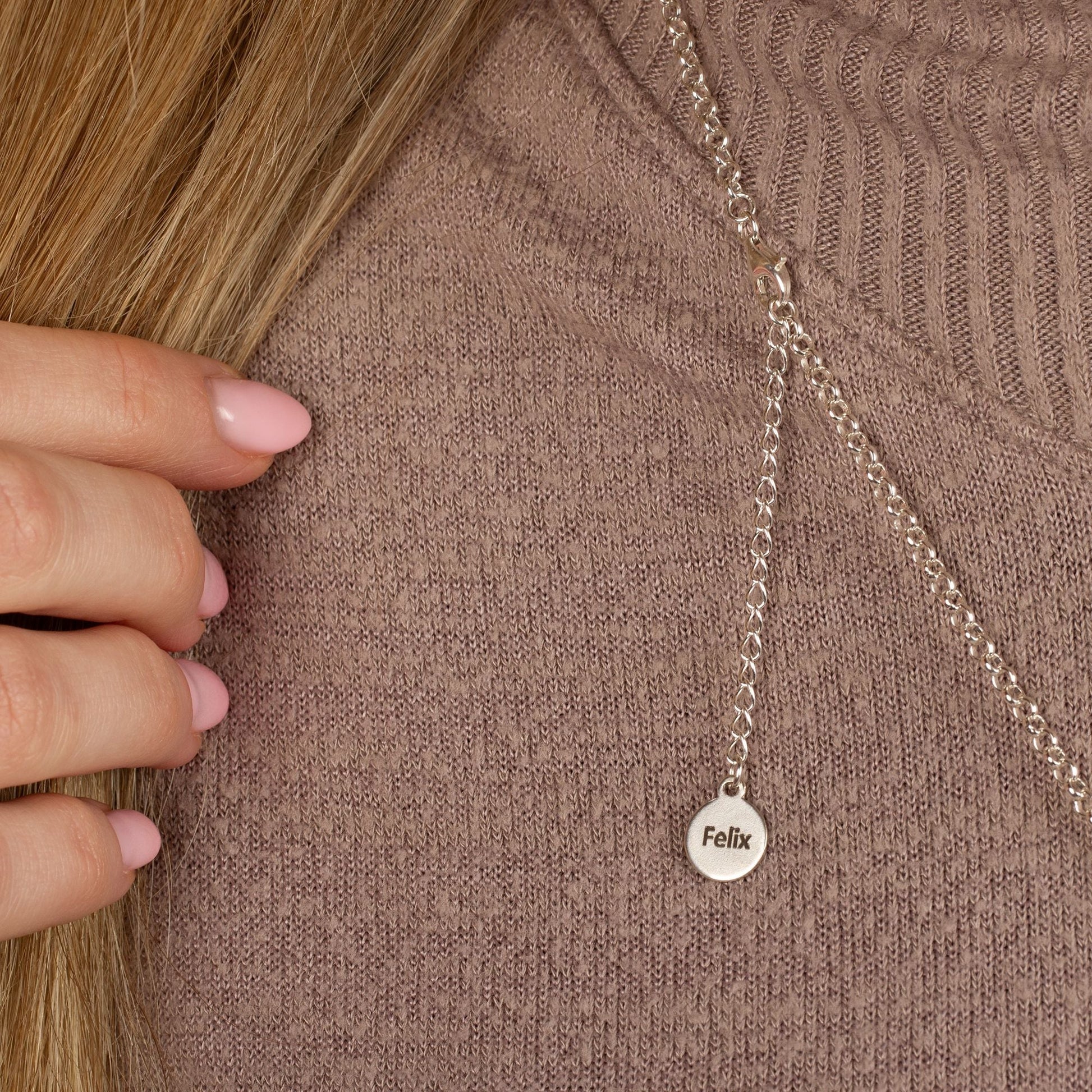 Extra Large Guinea Pig Silver Necklace - Personalised - MYLEE London