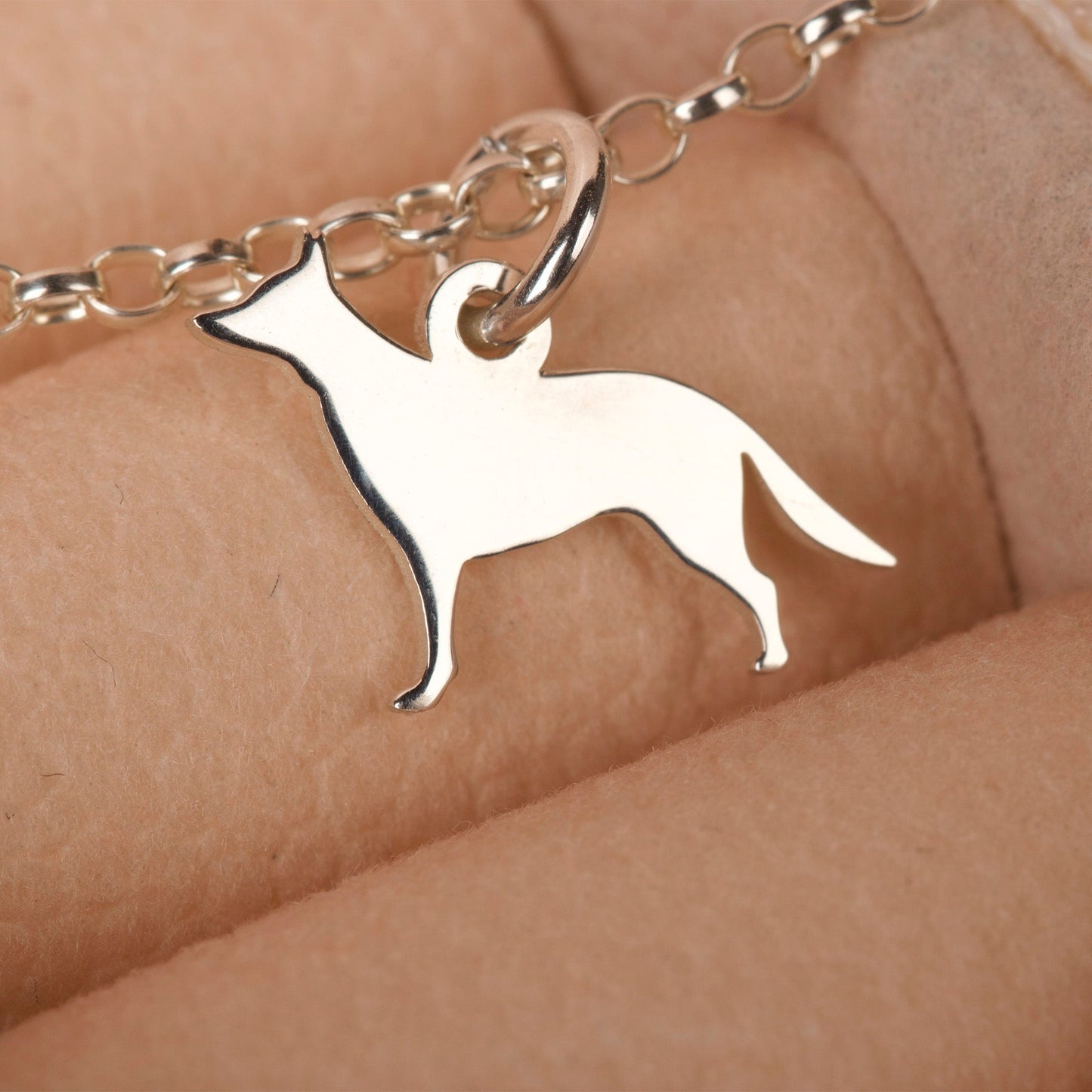 Silhouette Dog Chain Bracelet - Personalised - Sterling Silver - MYLEE London