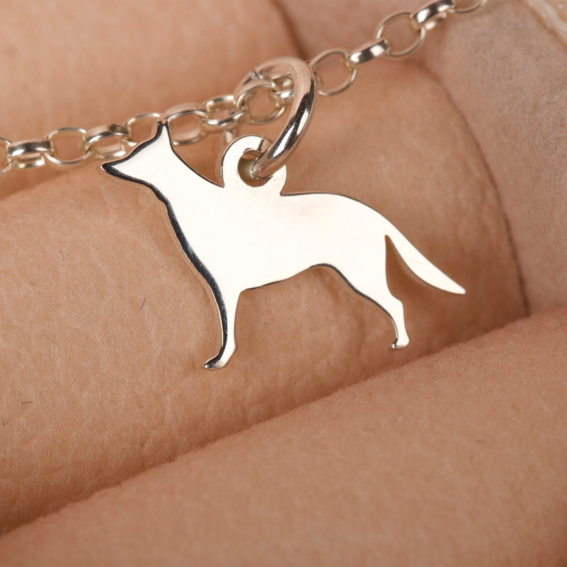 Silhouette Dog Chain Bracelet - Personalised - Sterling Silver - MYLEE London